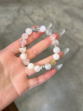 Gold — Clarity • Decisiveness • Professional Brilliance